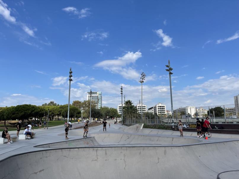 plush74 locations photo film production germany photo studio berlin00000plush74 locations photo film productio photo streets skate barcelona beach spain00001