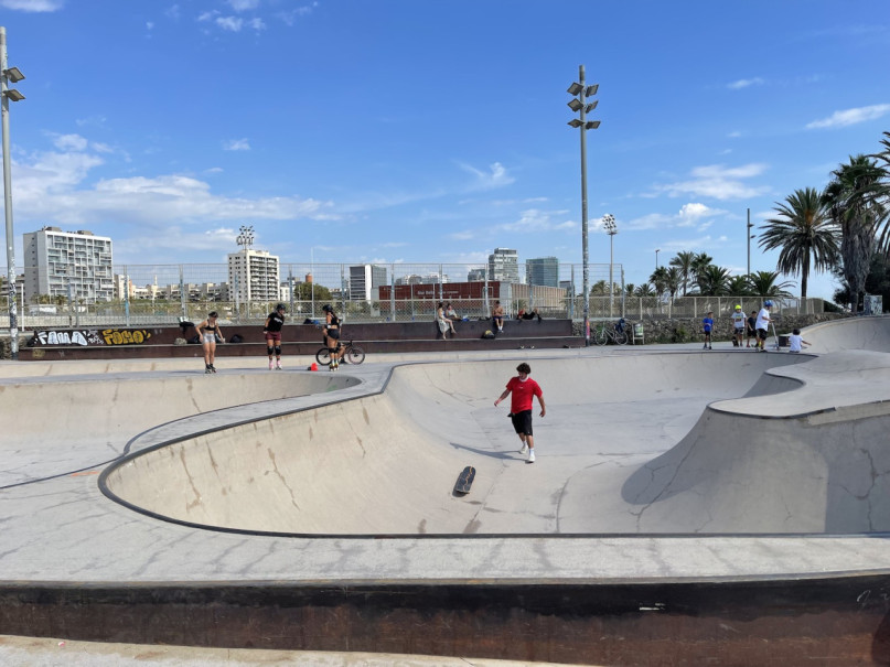 plush74 locations photo film production germany photo studio berlin00000plush74 locations photo film productio photo streets skate barcelona beach spain00002