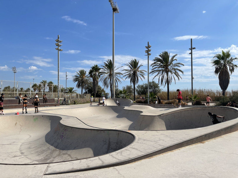 plush74 locations photo film production germany photo studio berlin00000plush74 locations photo film productio photo streets skate barcelona beach spain00005