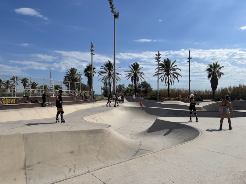 plush74 locations photo film production germany photo studio berlin00000plush74 locations photo film productio photo streets skate barcelona beach spain00008