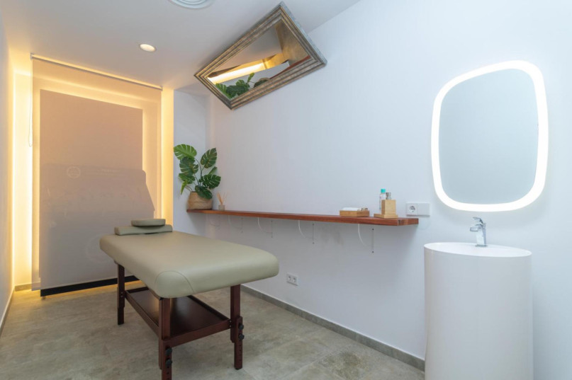 plush74 locations photo film production germany photo studio berlin00000plush74 locations photo film production germany photo villa mallorca spain00004