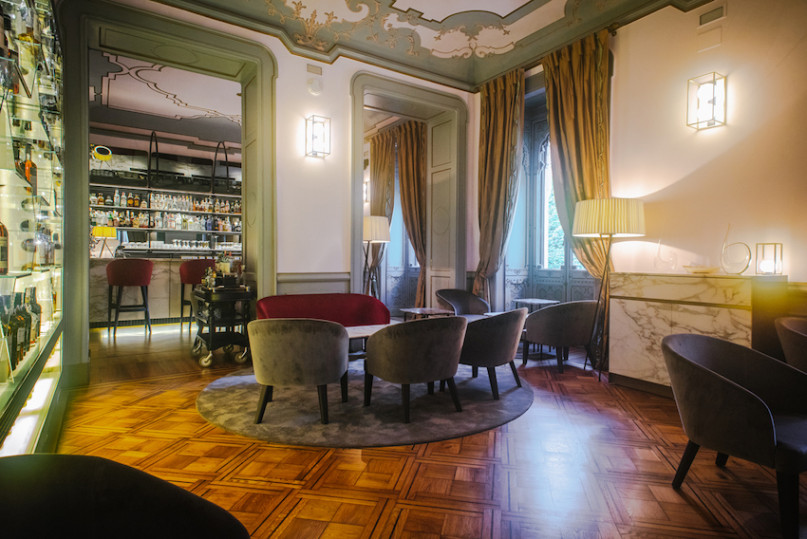 plush74 locations photo film production italy castle villa00020