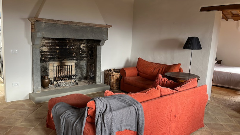 plush74 locations photo film production italy villa countryside00001