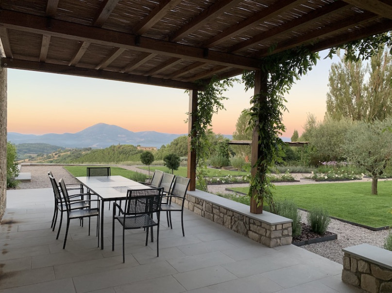 plush74 locations photo film production italy villa countryside00014