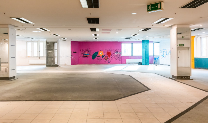 plush74 lost mall berlin 39