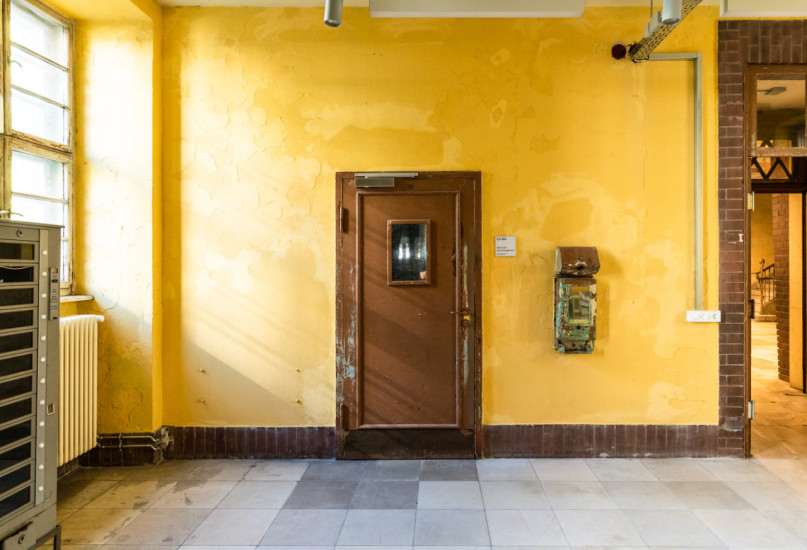 plush74 verlorene Schwimmhalle Ostberlin 24 (1)