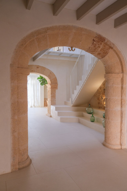 plush74 magic courtyard casa mallorca 23