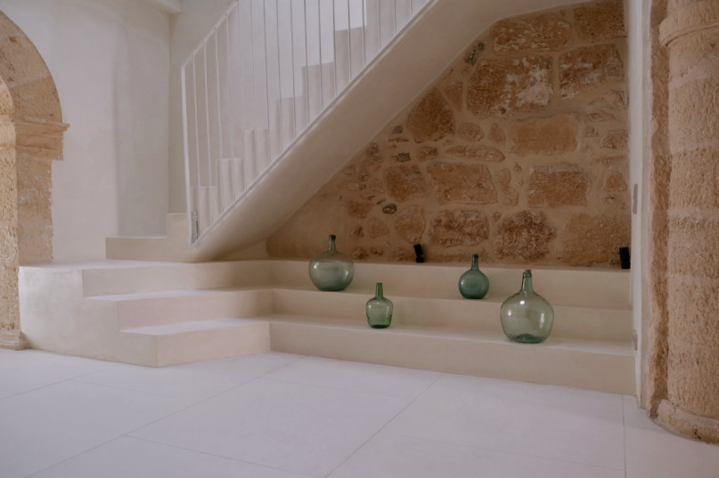 plush74 magic courtyard casa mallorca 4