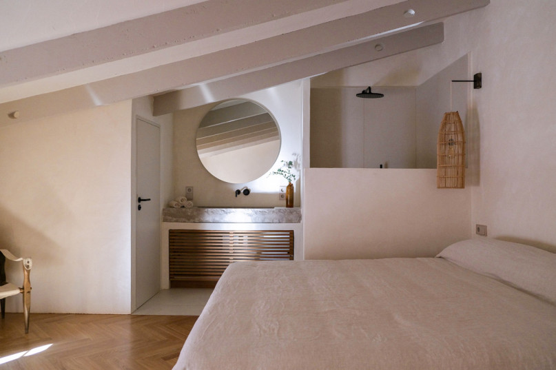 plush74 magic courtyard casa mallorca 40