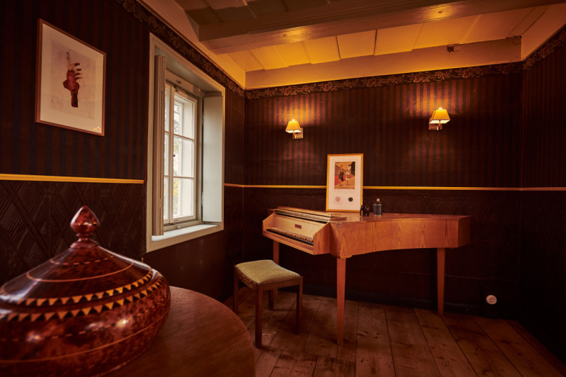 plush74 merchant039s farmhouse 6(1)