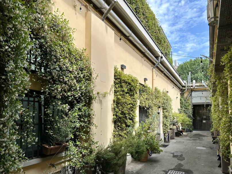 plush74 milan industrial loft 17