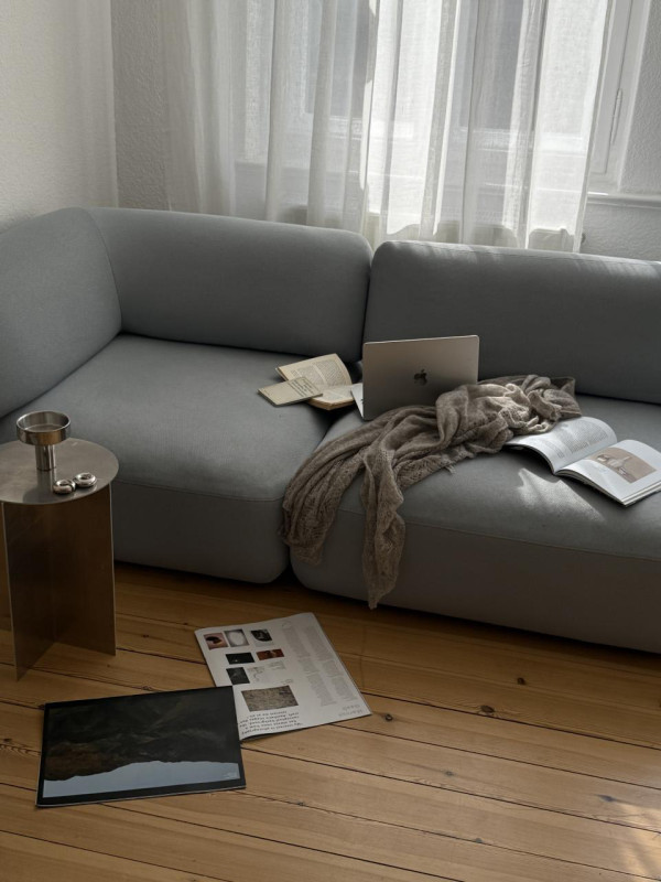 plush74 minimal altbau apartment berlin 28