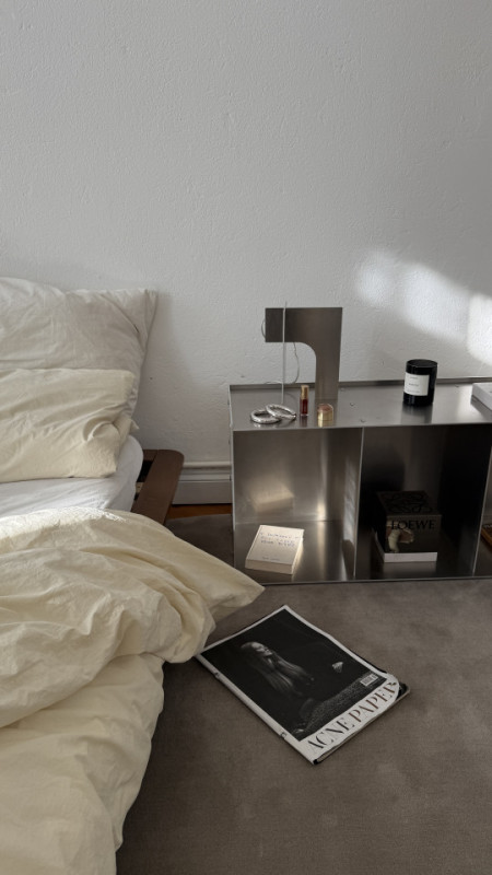 plush74 minimal altbau apartment berlin 29