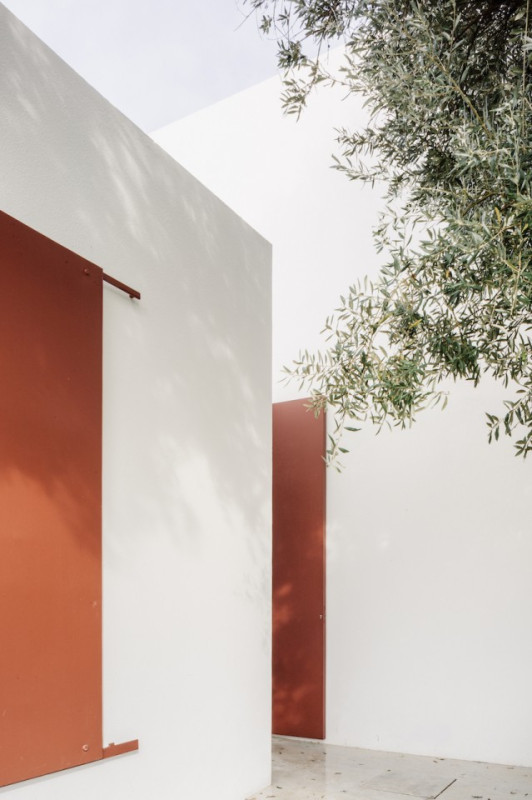 plush74 minimal country villa portugal 17