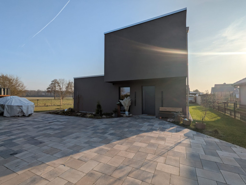 plush74 modern cube house berlin area 62 (1)