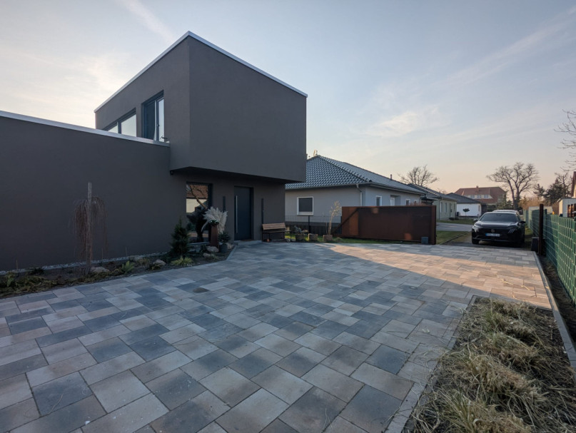 plush74 modern cube house berlin area 62 (2)