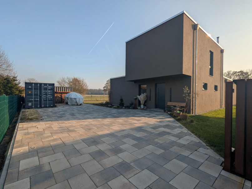 plush74 modern cube house berlin area 62