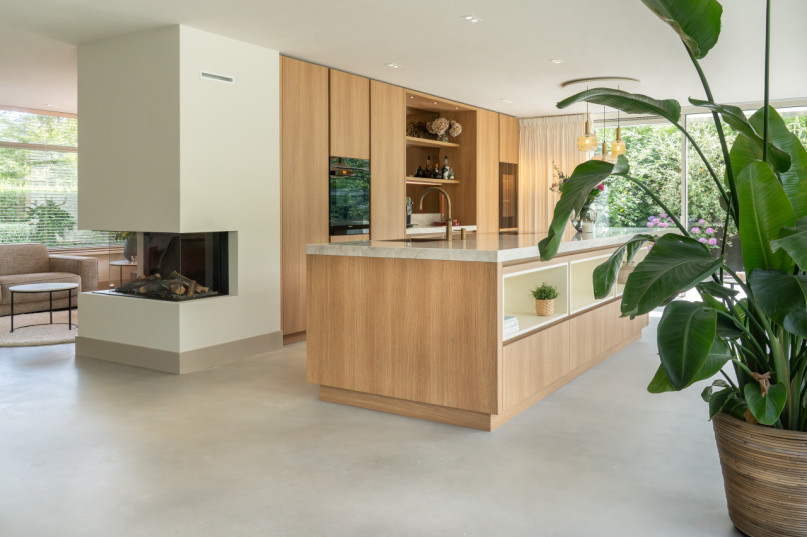 plush74 modern dutch villa with timeless elegance 8