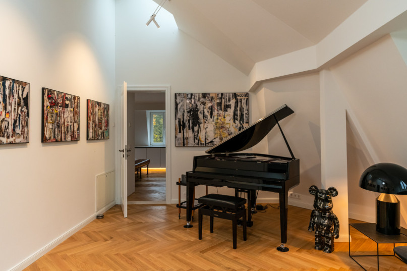 plush74 modern family luxury villa 7 (1)