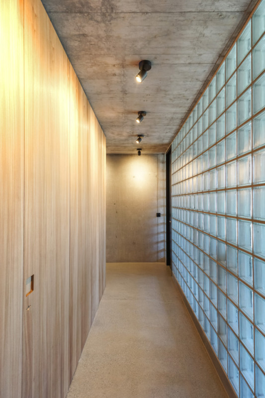 plush74 modern hillside townhouse mels 12