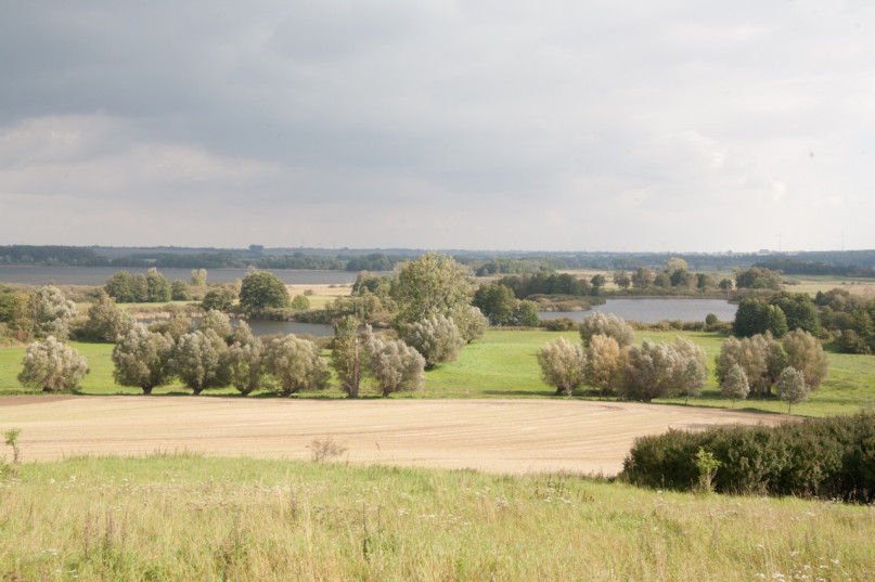 plush74 modern house berlin brandenburg countryside farmhouse nature lake rental scout film photo location16