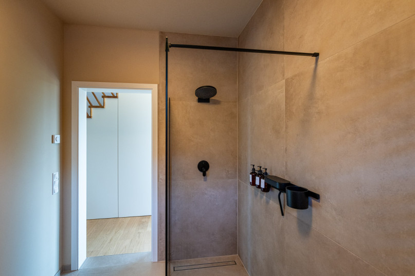 plush74 modern lakeview house berlin area 10