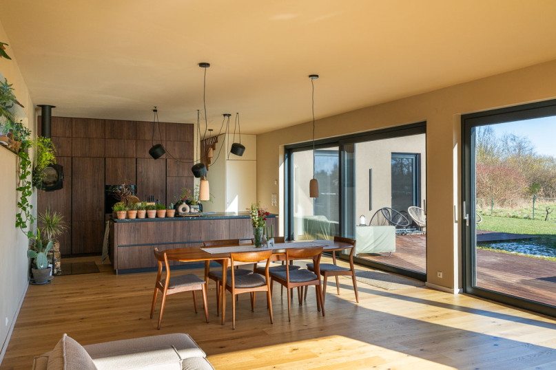 plush74 modern lakeview house berlin area 33