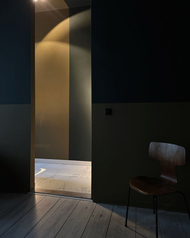 plush74 muted colours apartment berlin 4 (3)