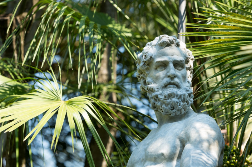 plush74 napoli villa garden 15