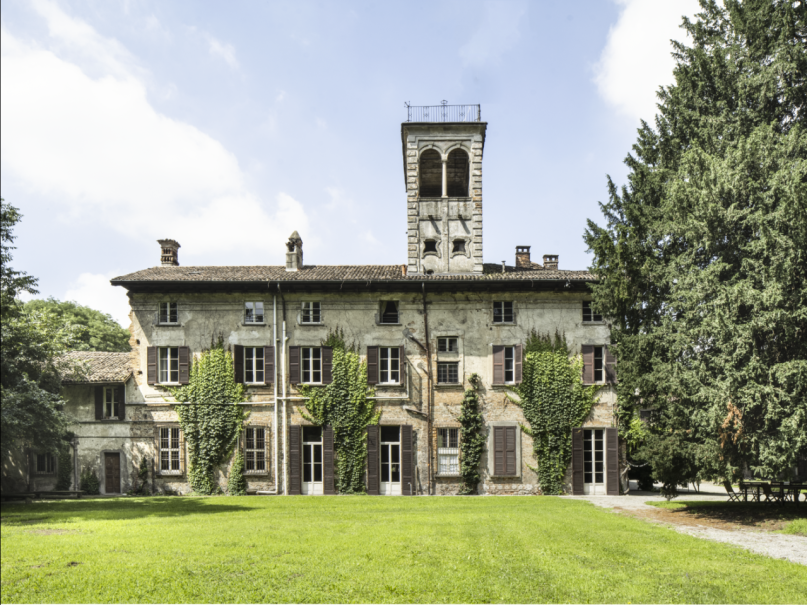 plush74 neoclassical villa near milan 54(1)