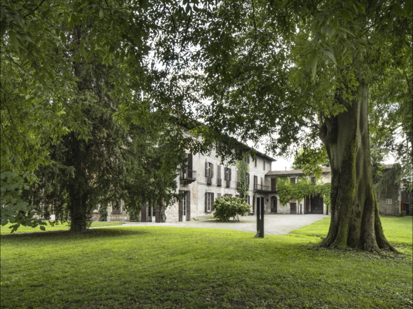 plush74 neoclassical villa near milan 60(1)