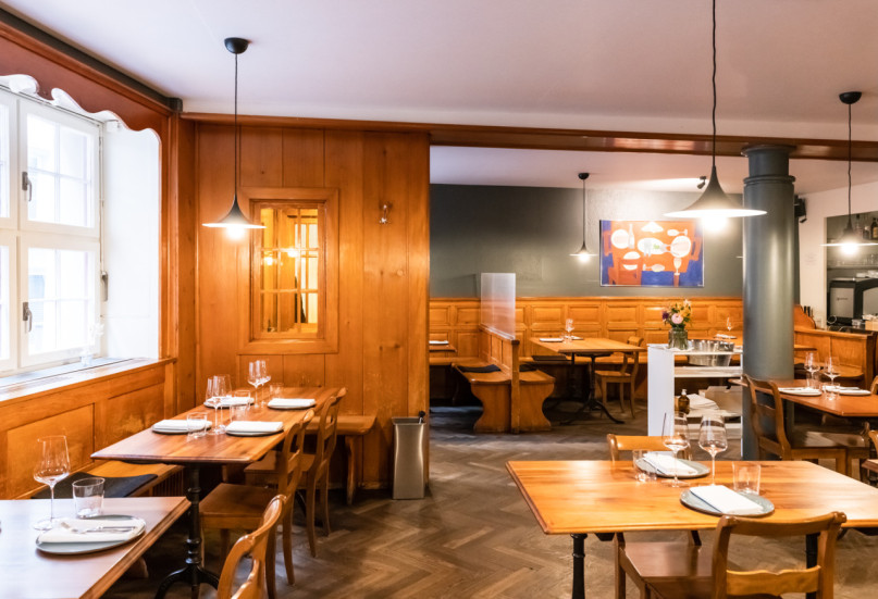 plush74 old town bistro 17