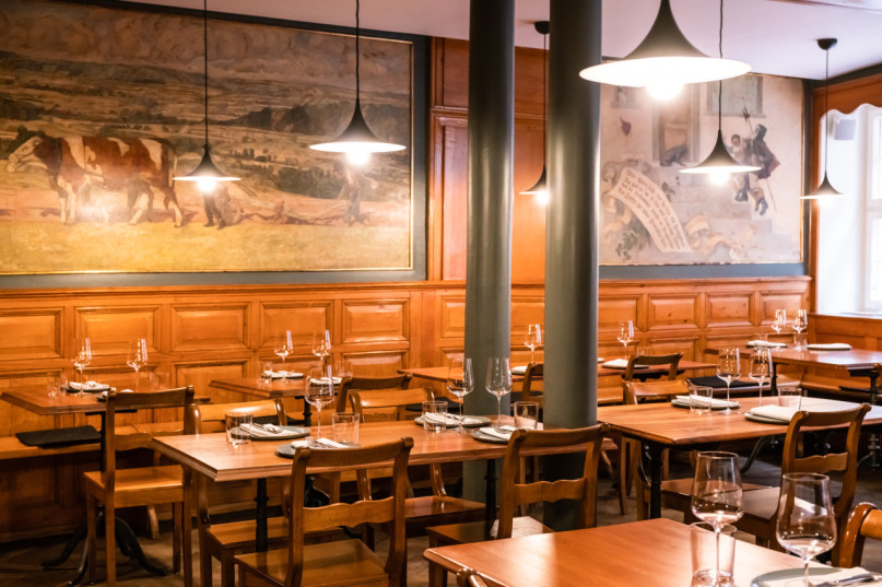 plush74 old town bistro 21