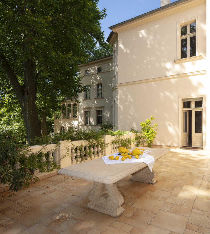 plush74 palatial garden villa potsdam 28