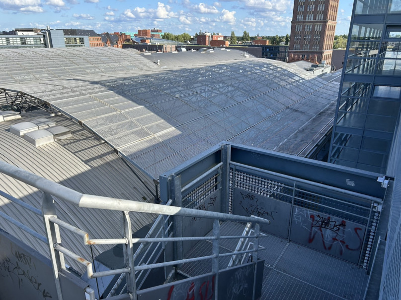 plush74 parkdeck hallen am borsigturm 27 (1)