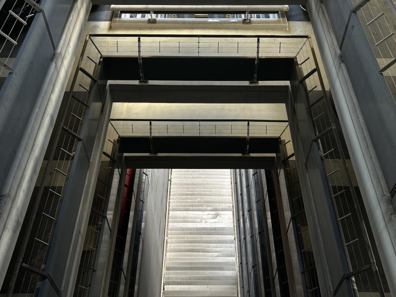 plush74 parkdeck hallen am borsigturm 3