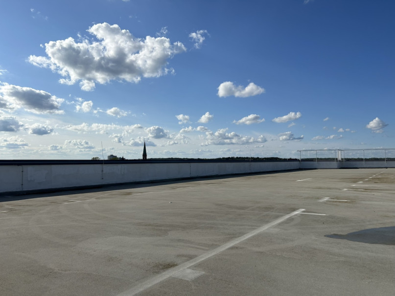 plush74 parkdeck hallen am borsigturm 43