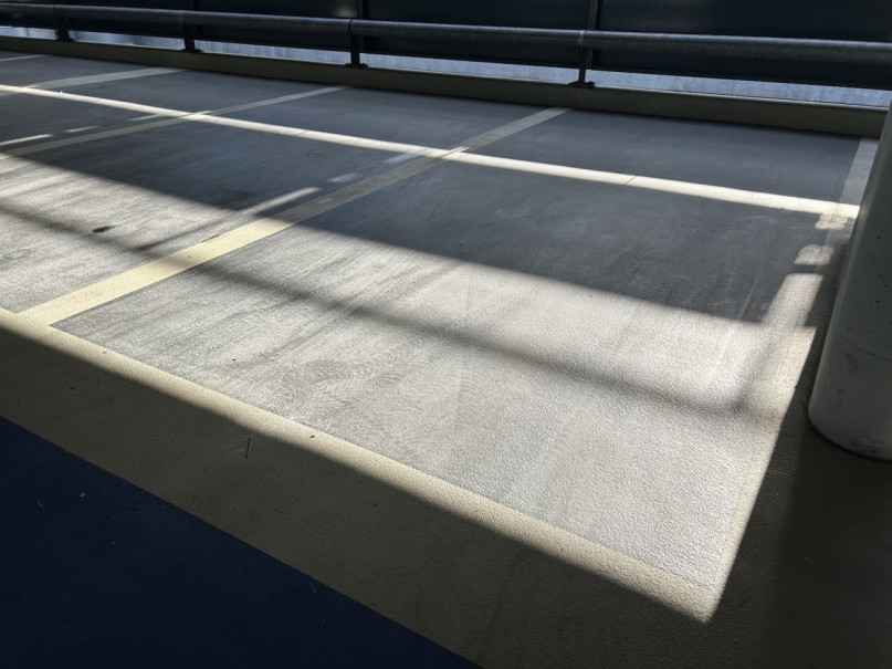 plush74 parkdeck hallen am borsigturm 44