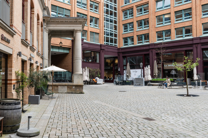 plush74 photo film event location gommern germany street hamburg urban 12