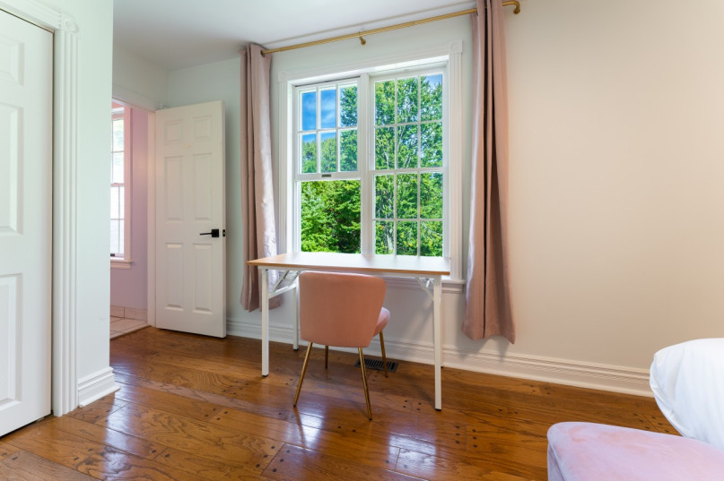 pluche74 foto film evenement locatie toronto stedelijk privé huis canada helder kleurrijk huis 41