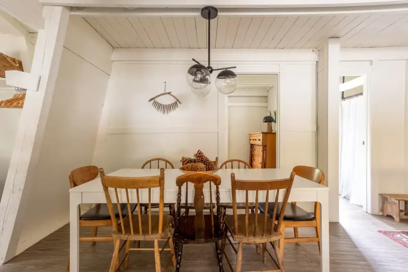 peluche74 foto película evento ubicación vancouver bosque casa privada canadá brillante casa rústica cabaña 12