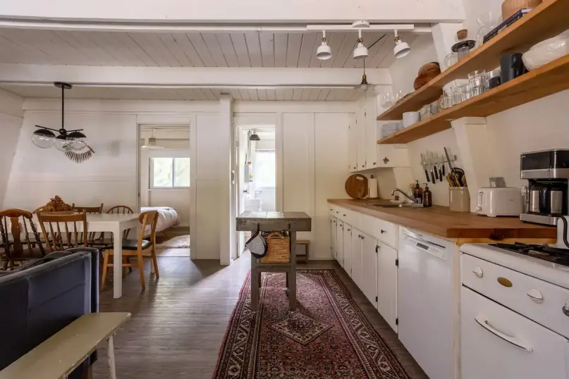 peluche74 foto película evento ubicación vancouver bosque casa privada canadá brillante casa rústica cabaña 24