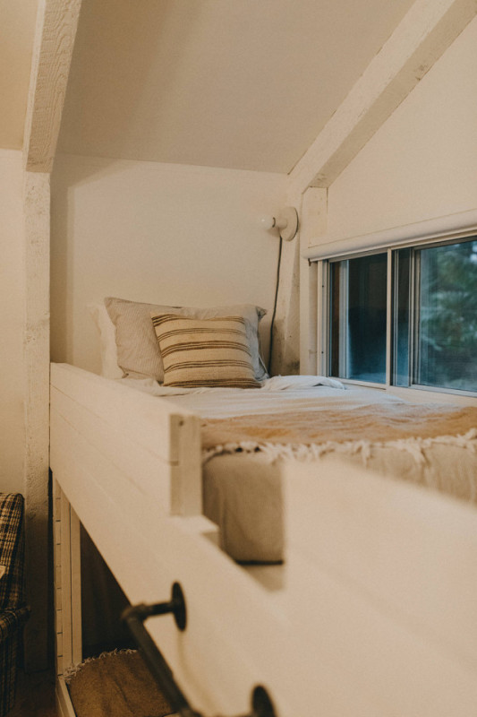 peluche74 foto película evento ubicación vancouver bosque casa privada canadá brillante casa rústica cabaña 5