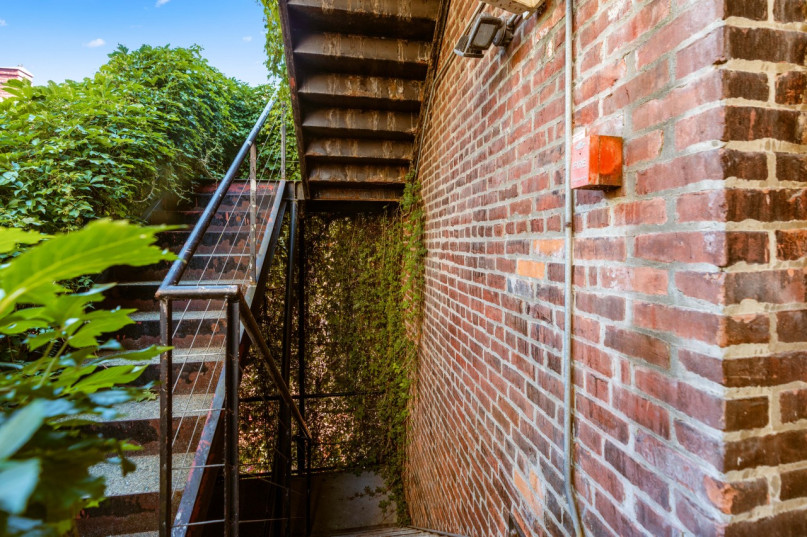 plush74 photo film event location vancouver urban loft canada vintage studio home 3