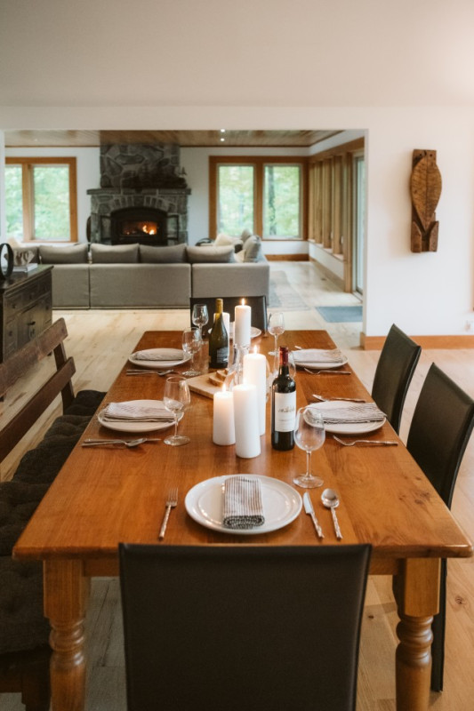 plush74 photo film location toronto lake house canada rustic forest private home 14