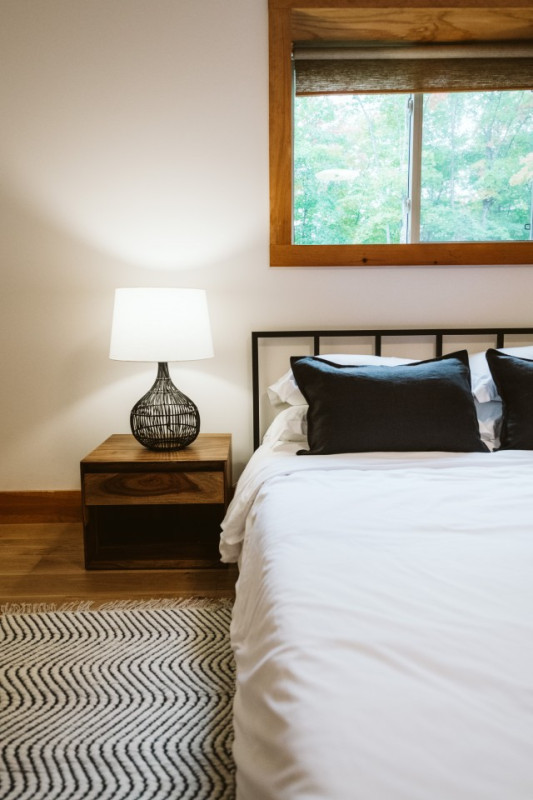 plush74 photo film location toronto lake house canada rustic forest private home 23