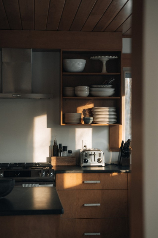 plush74 photo film location toronto lake house canada rustic forest private home 3