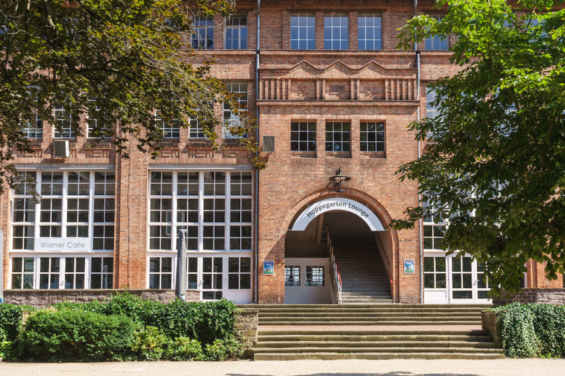 pluche74 renbaan berlijn 3