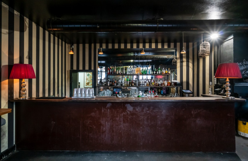 felpa74 alquiler film foto evento alemania berlin bar club 10