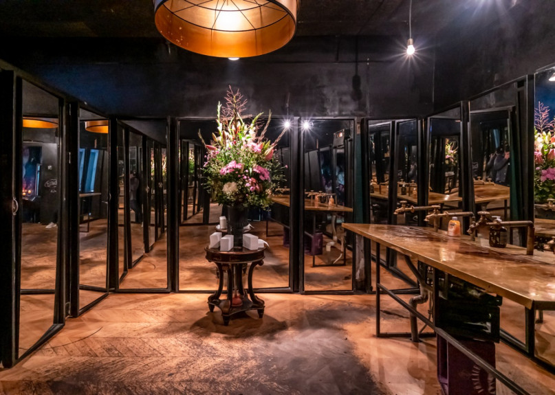 felpa74 alquiler film foto evento alemania berlin bar club 35